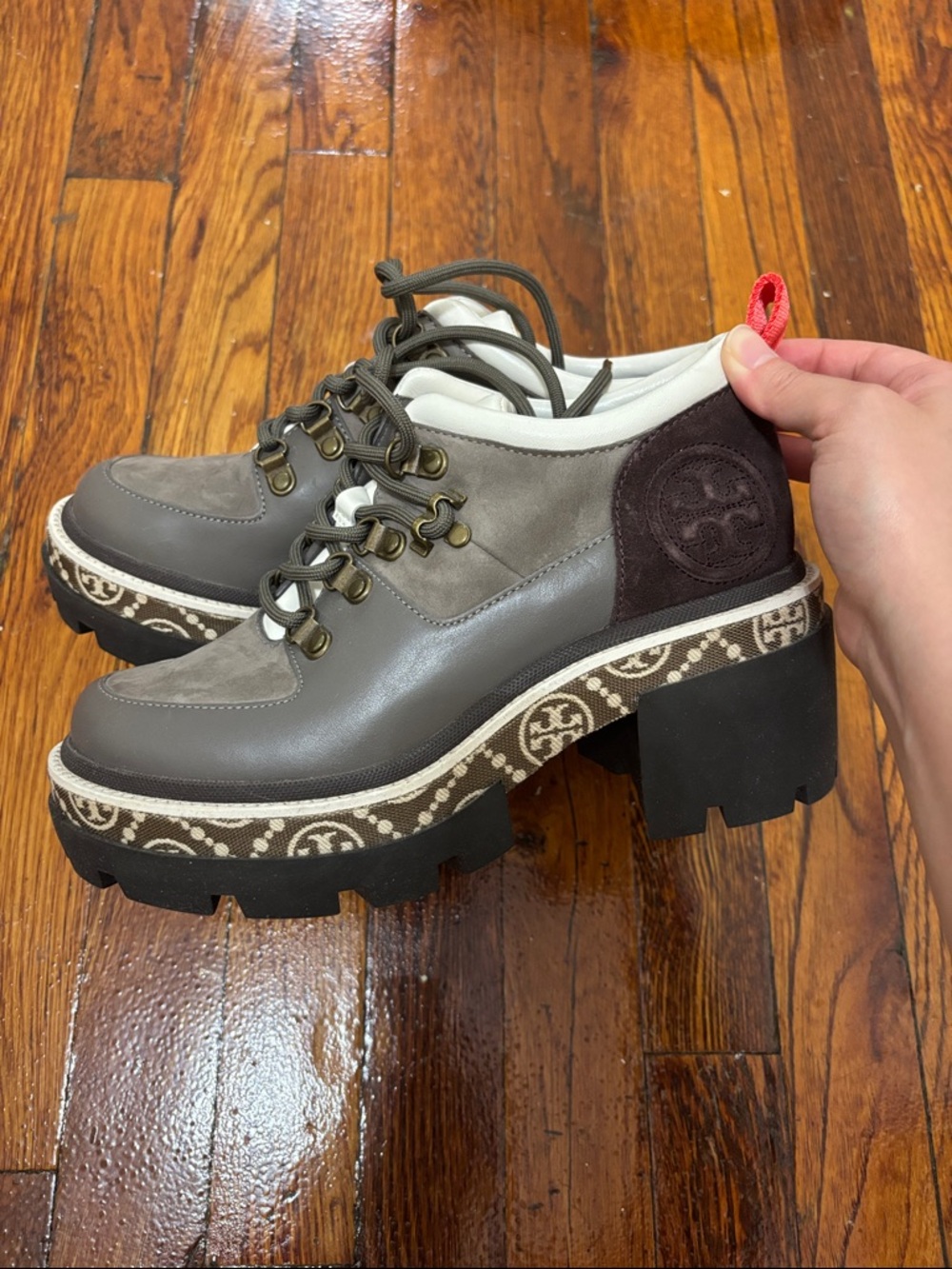 Tory Burch Sample Boots - Picture 2 of 3